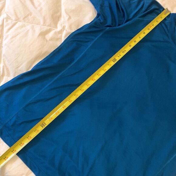 MOUNTAIN HARDWEAR, workout T, light and breathable, men’s large, aqua blue - Picture 8 of 14